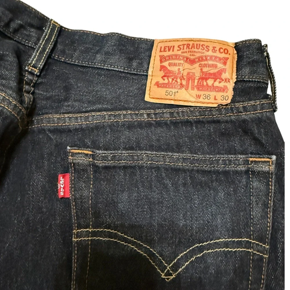 Levi's 501 Original Fit Men's Jeans W36 L30 Rigid Dark Indigo Denim Classic